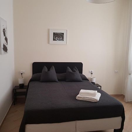 Edomus Roma Hotell Exteriör bild